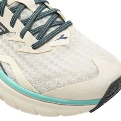 Diadora Men's Equipe Nucleo Running Shoe - Whisper White/Steel Gray - Regular (D) -Love Running 101.179094 C5141 25 HR