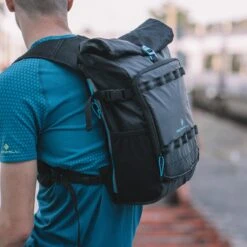 Unisex Ronhill Commuter Vest -Love Running 227A1998