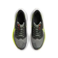 Nike Youth Pegasus 39 Running Shoe- Black/Volt/Barely Volt 10 Nike Youth Pegasus 39 Running Shoe- Black/Volt/Barely Volt -Love Running DM4015 002 PHCTH001