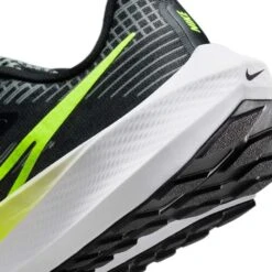 Nike Youth Pegasus 39 Running Shoe- Black/Volt/Barely Volt 15 Nike Youth Pegasus 39 Running Shoe- Black/Volt/Barely Volt -Love Running DM4015 002 PHSYD002