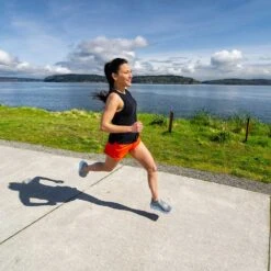 Topo Athletic Women's Phantom 3 Running Shoe - Grey/Stone- Wide (D) -Love Running W063.Grey Stone 10